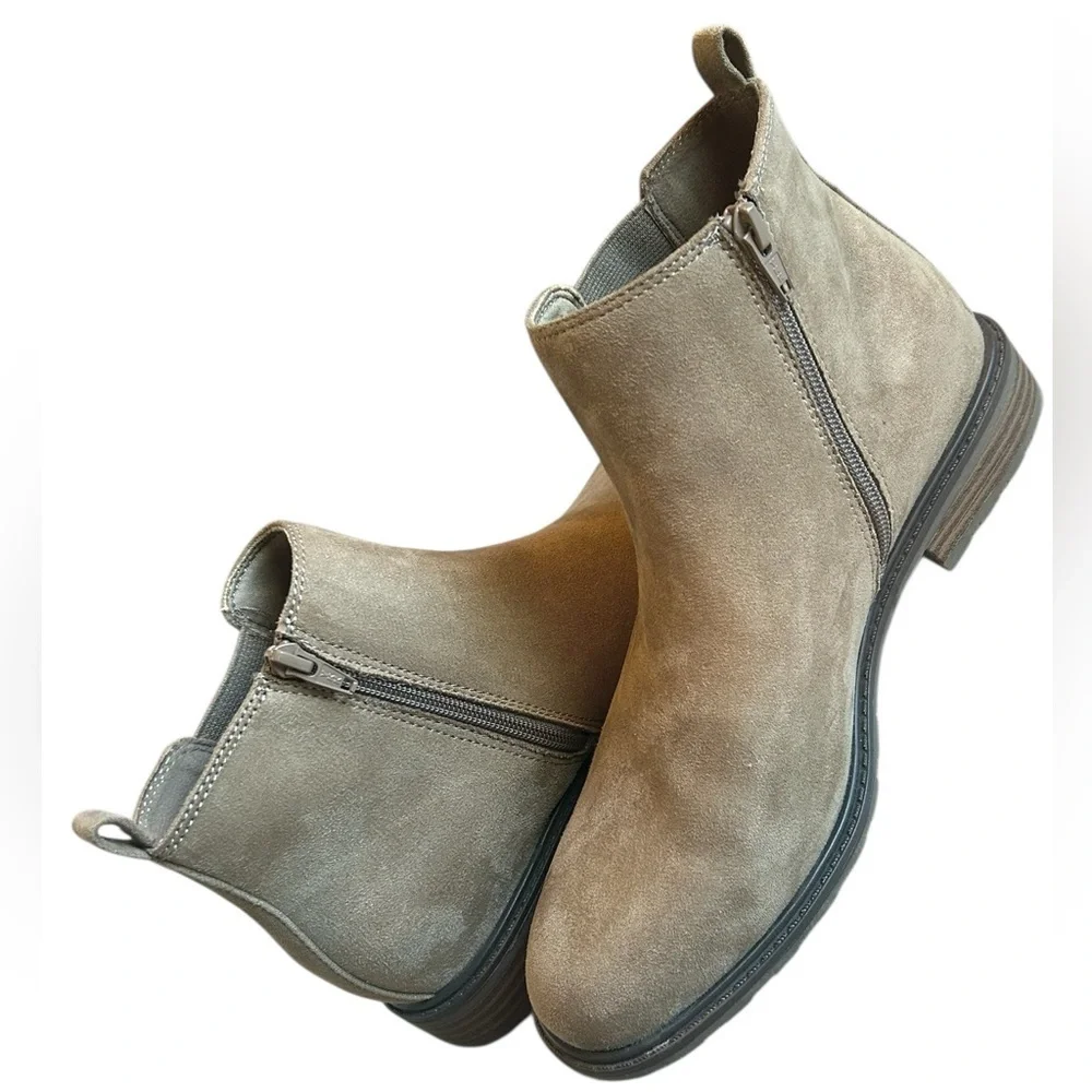 SONOMA BRANTLEE Tuape Suede Ankle Booties, Women’s size 9.5